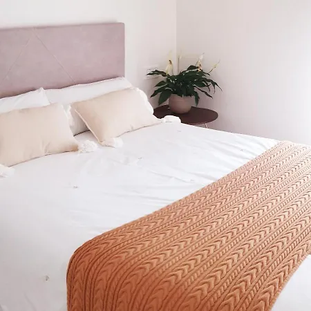 Nicorés Apartamento